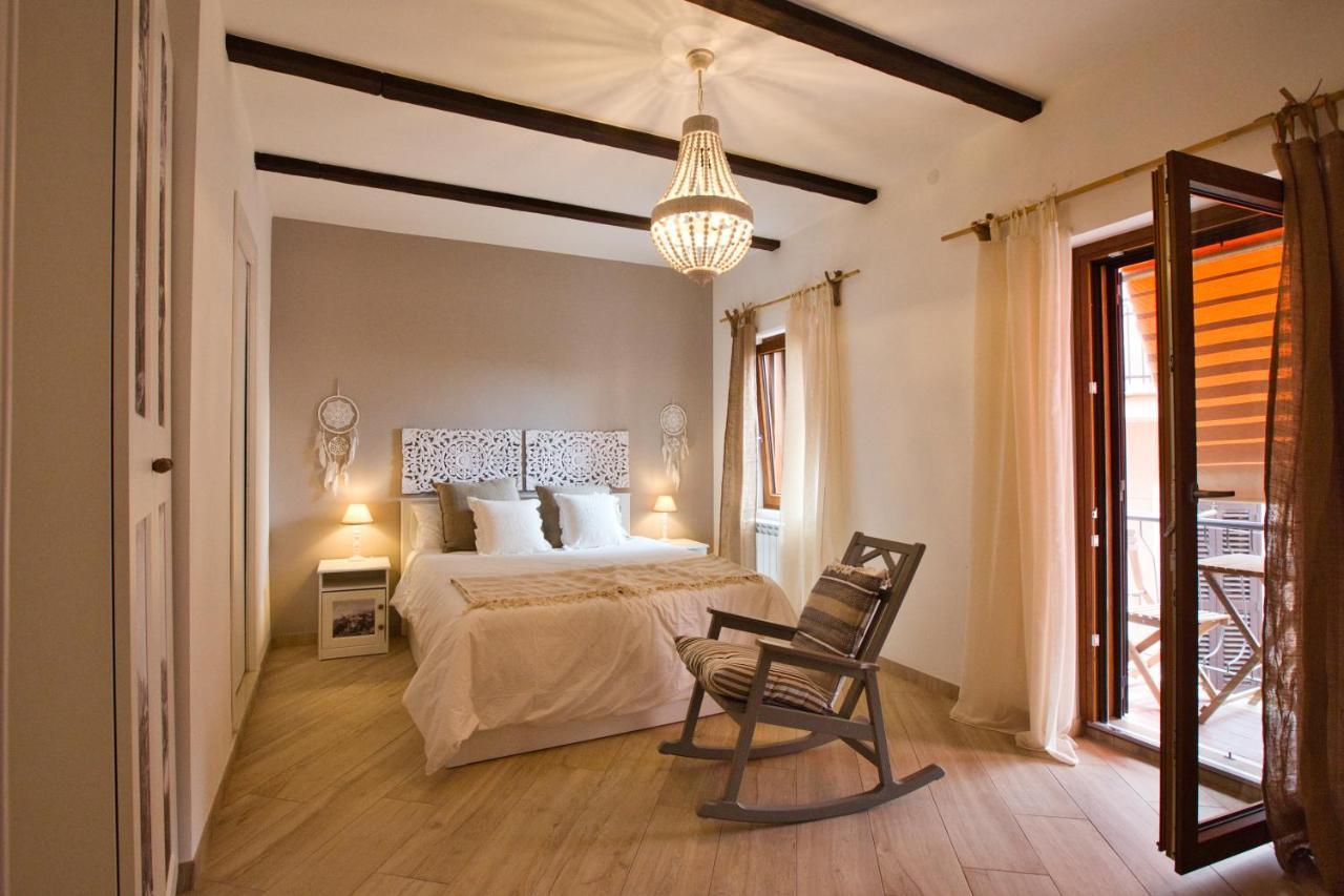 Cosy Nemi - Guest House 외부 사진